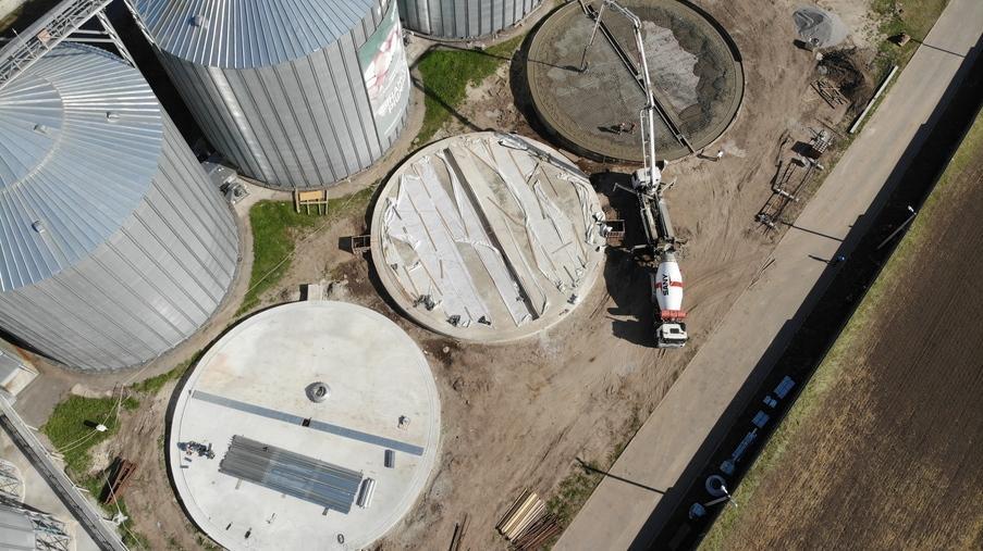Building of a cornhouse and siloes in Pyriatyn, a city in Poltava Oblast - Eridon Bud - 3 Building of a cornhouse and siloes in Pyriatyn, a city in Poltava Oblast - Eridon Bud - Image - 3
